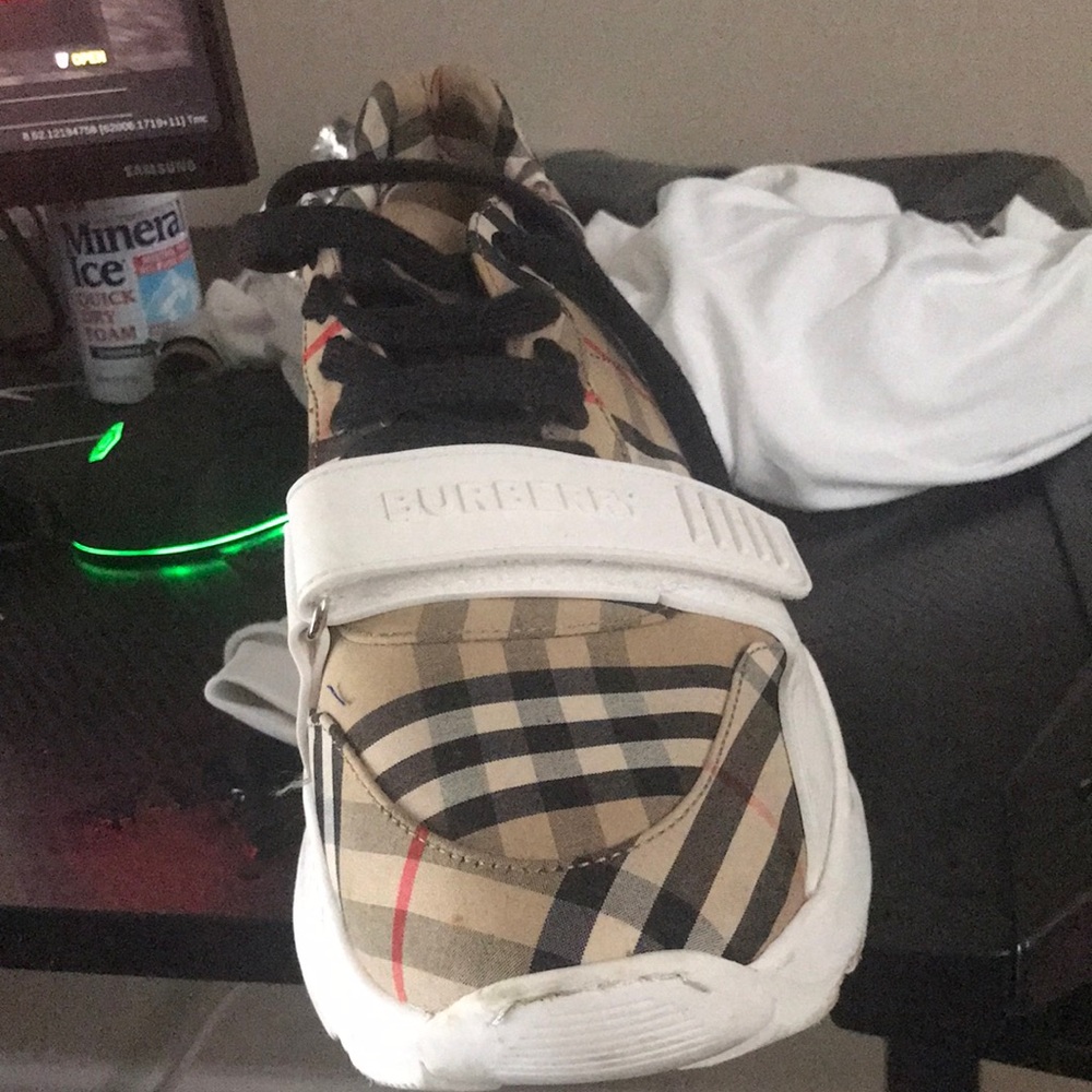 Condition 8.5/10 - Picture 1 of 4